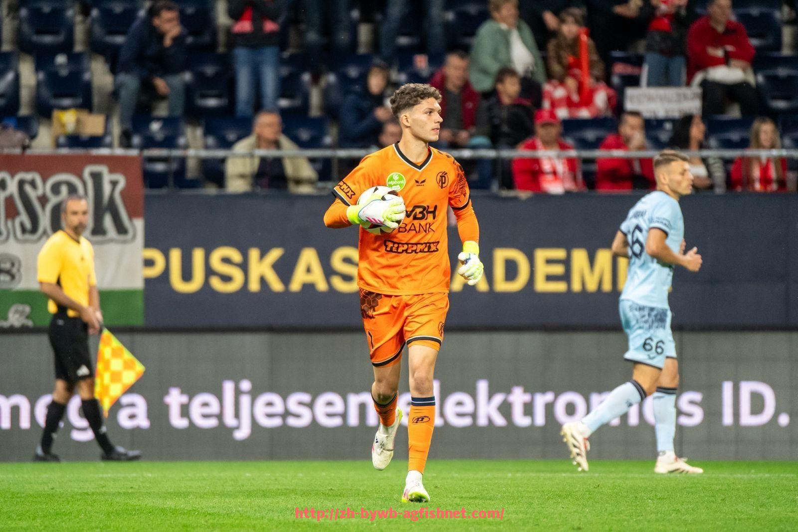 AG捕鱼王官网-法甲球员表现阶段性回顾：前半程与后半程状态对比